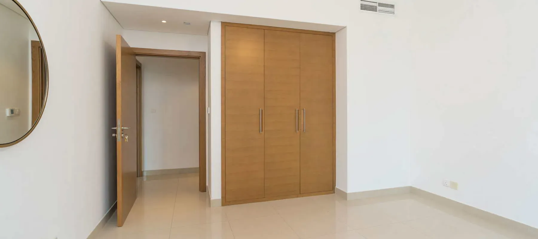 Claren Tower 1, Claren Towers, Downtown Dubai, Dubai - Exclusive Links