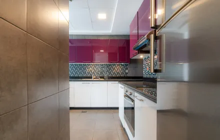 Cayan Tower, Dubai Marina, Dubai -  Exclusive Links