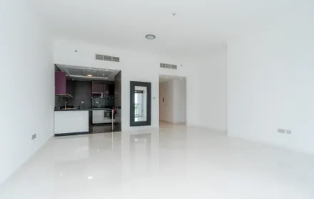 Cayan Tower, Dubai Marina, Dubai -  Exclusive Links
