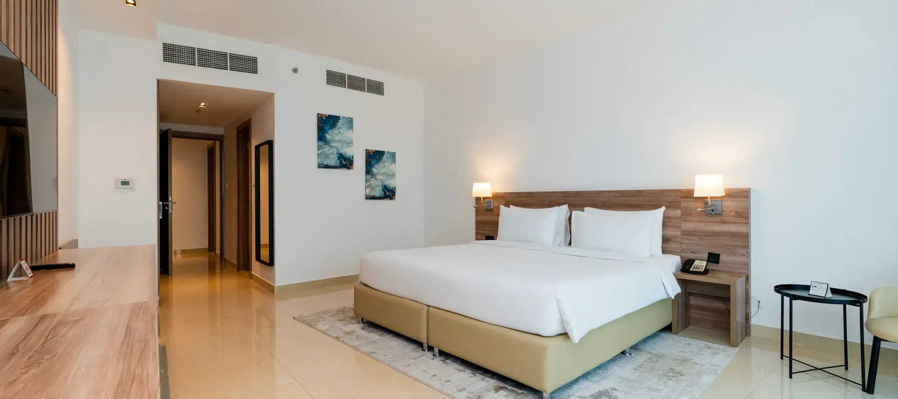 Pyramisa Hotel Apartments, Dubai Land, Dubai - Exclusive Links