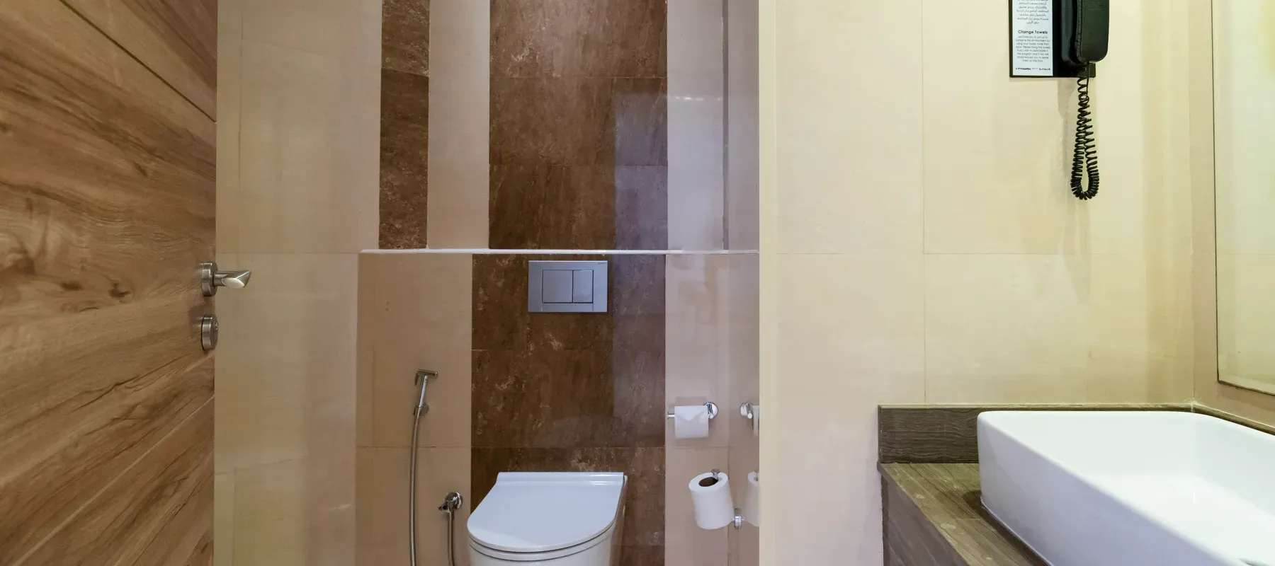 Pyramisa Hotel Apartments, Dubai Land, Dubai - Exclusive Links