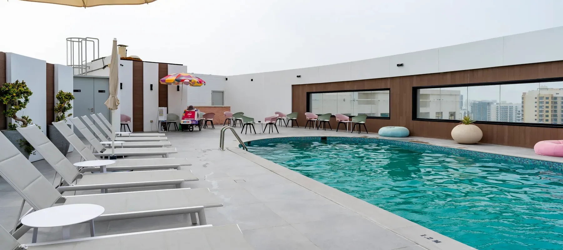 Pyramisa Hotel Apartments, Dubai Land, Dubai - Exclusive Links