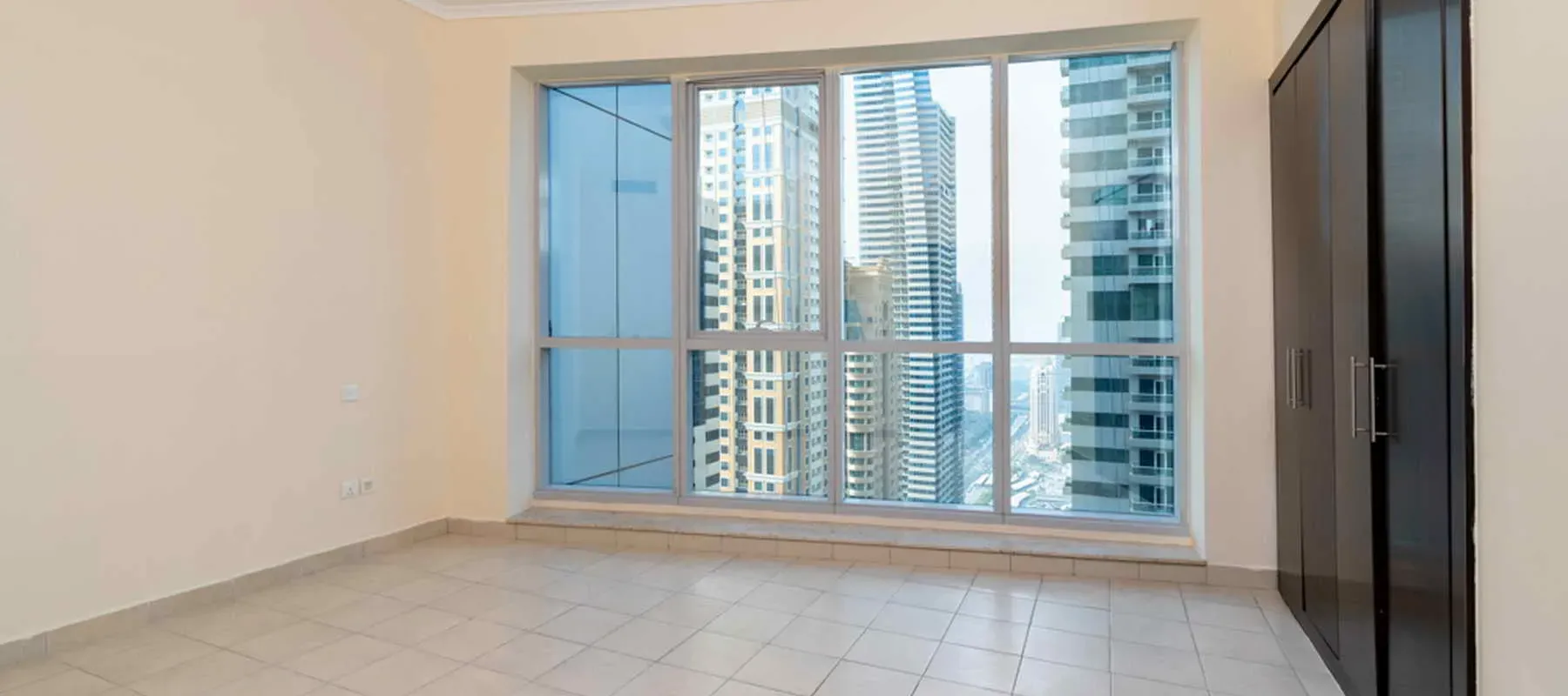 The Torch, Dubai Marina, Dubai - Exclusive Links