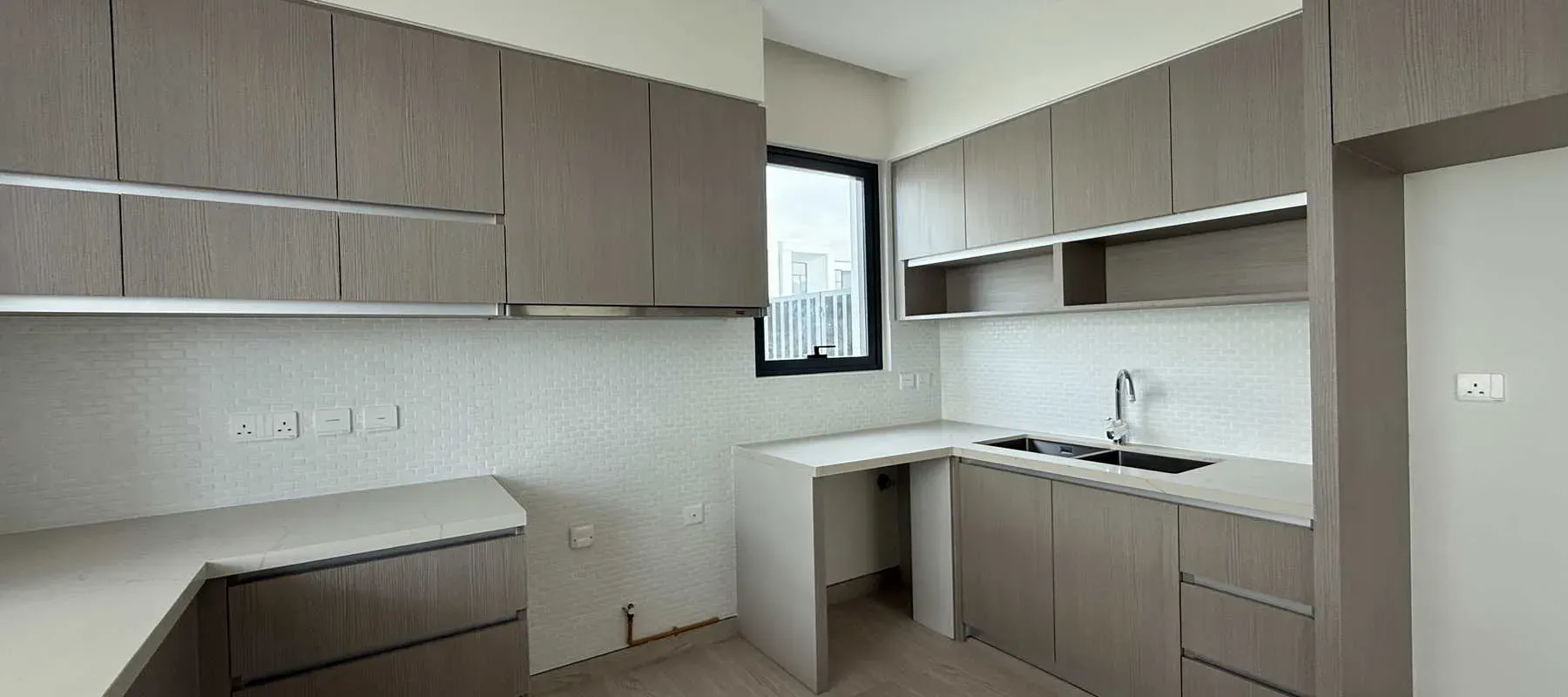 Murooj Al Furjan West, Al Furjan, Dubai - Exclusive Links
