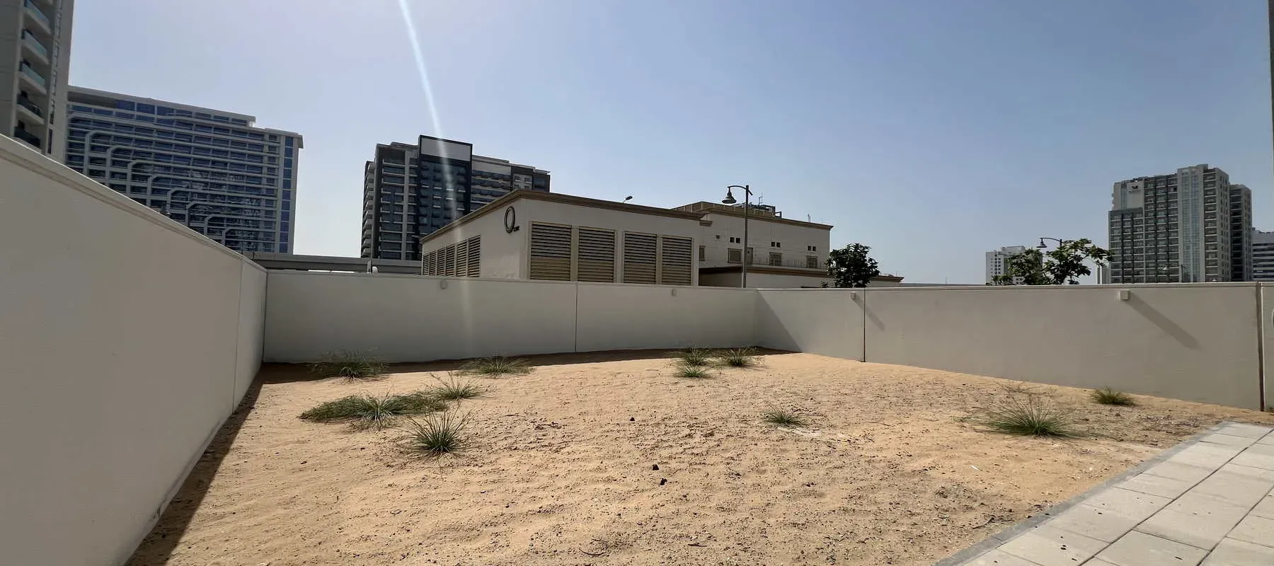 Murooj Al Furjan, Al Furjan, Dubai - Exclusive Links