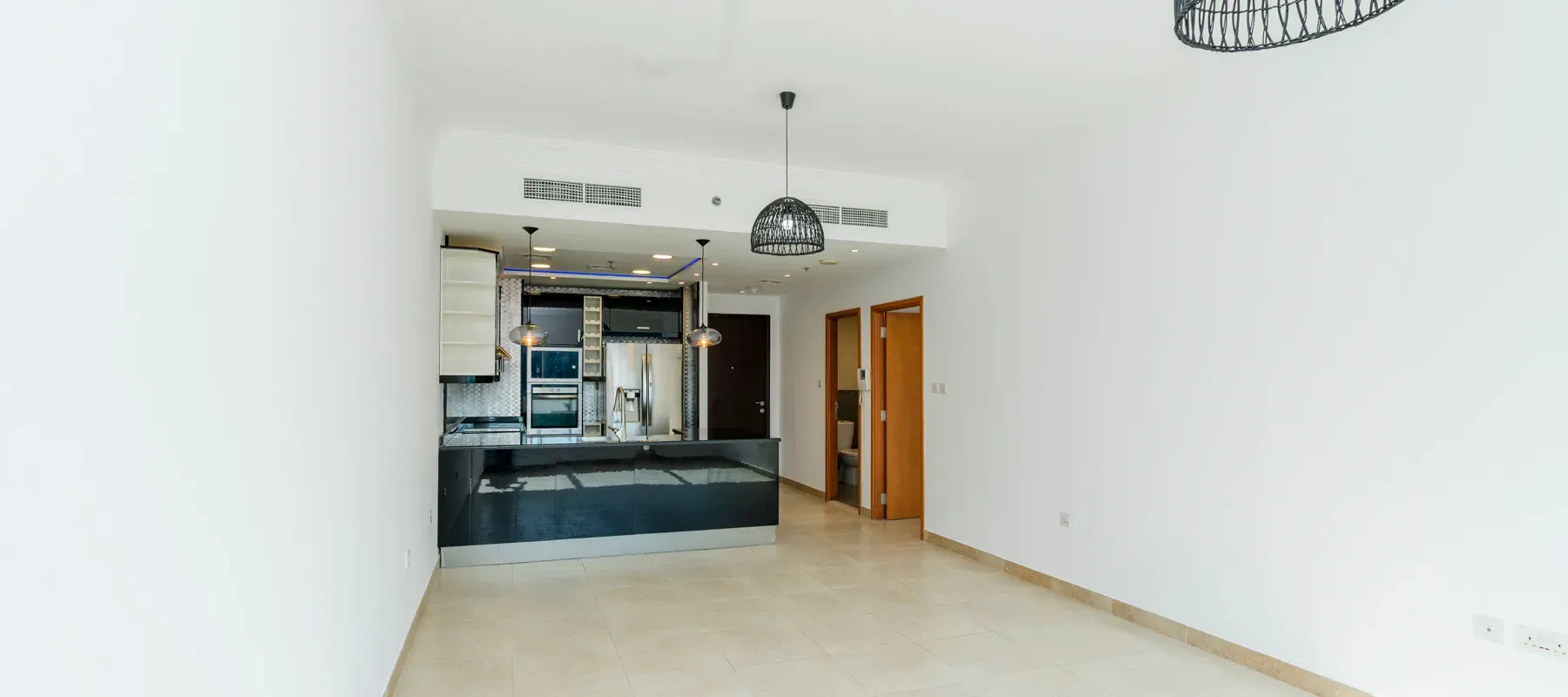 MAG 218, Dubai Marina, Dubai - Exclusive Links