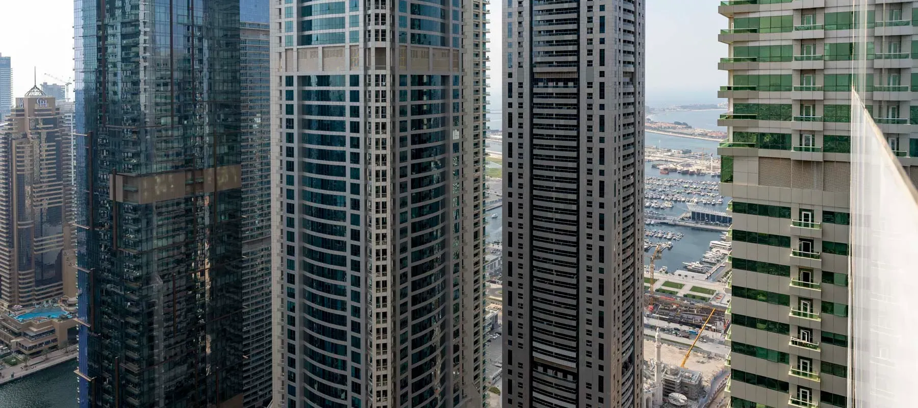 MAG 218, Dubai Marina, Dubai - Exclusive Links