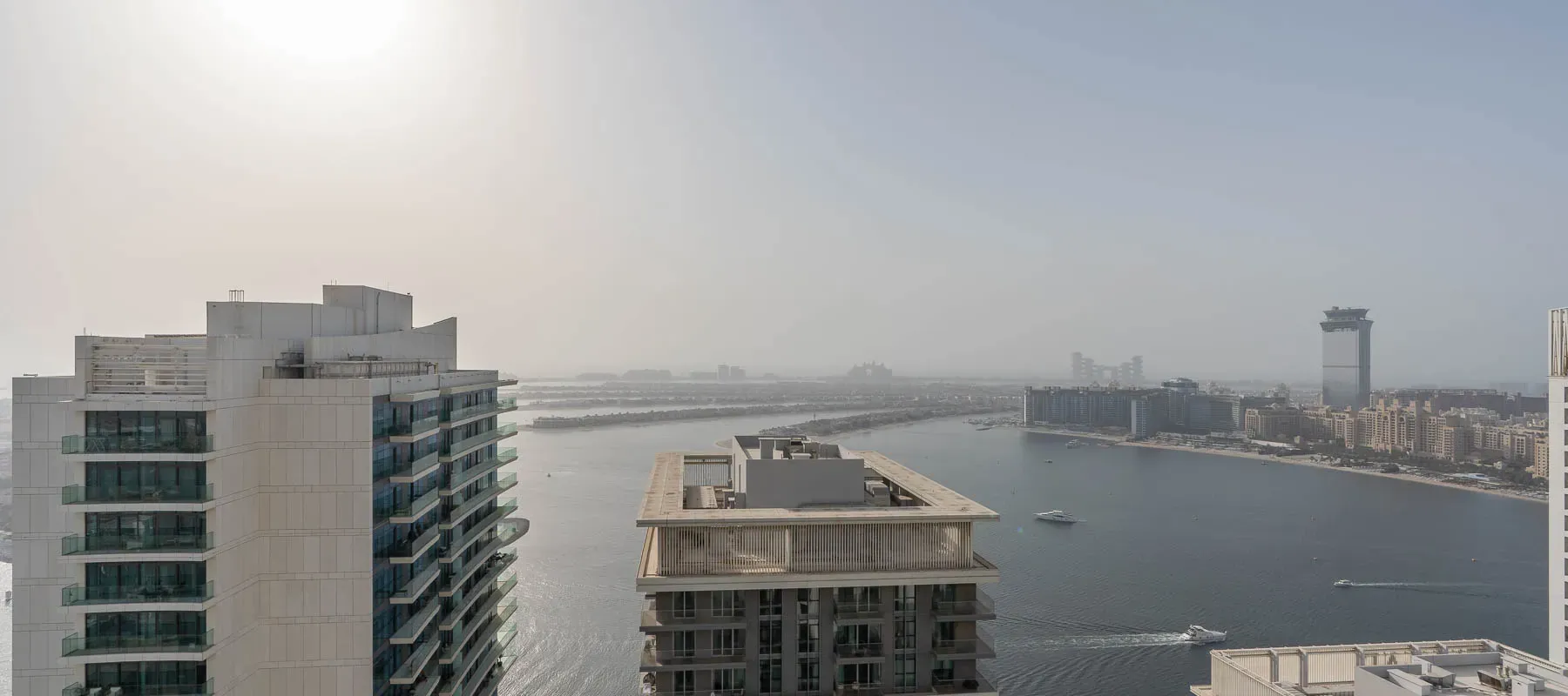 Marina Vista, EMAAR Beachfront, Dubai Harbour, Dubai - Exclusive Links