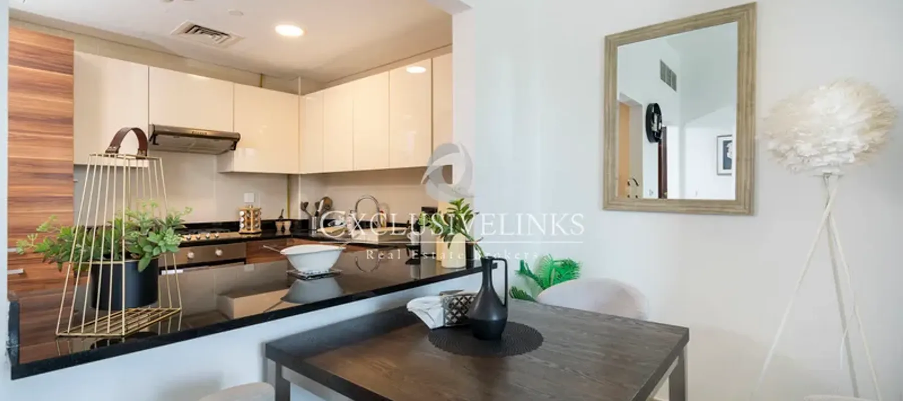 Sparkle Tower 1, Sparkle Towers, Dubai Marina, Dubai - Exclusive Links