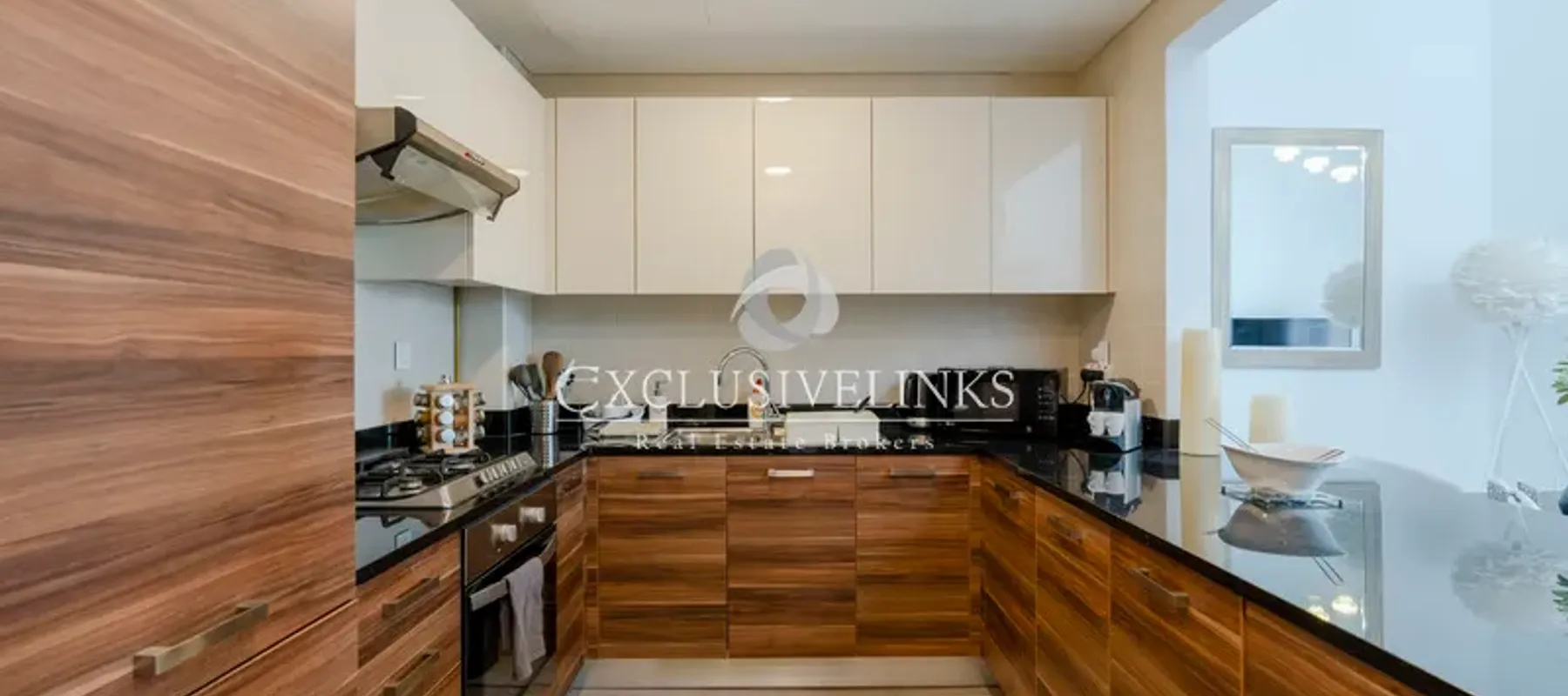 Sparkle Tower 1, Sparkle Towers, Dubai Marina, Dubai - Exclusive Links