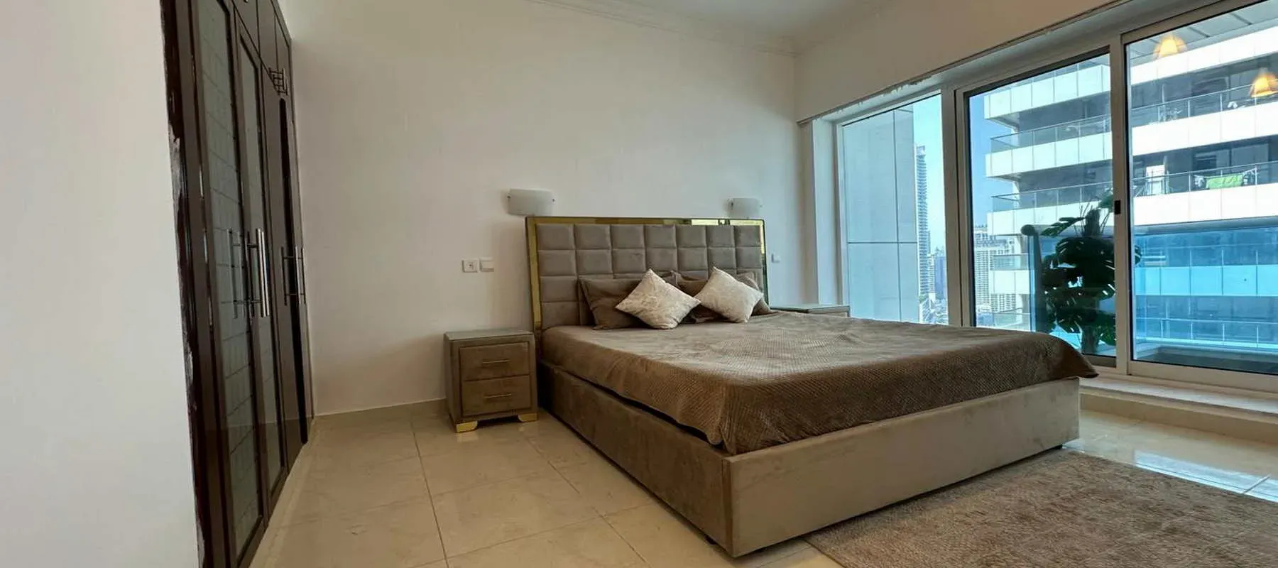 Opal Tower Marina, Dubai Marina, Dubai - Exclusive Links