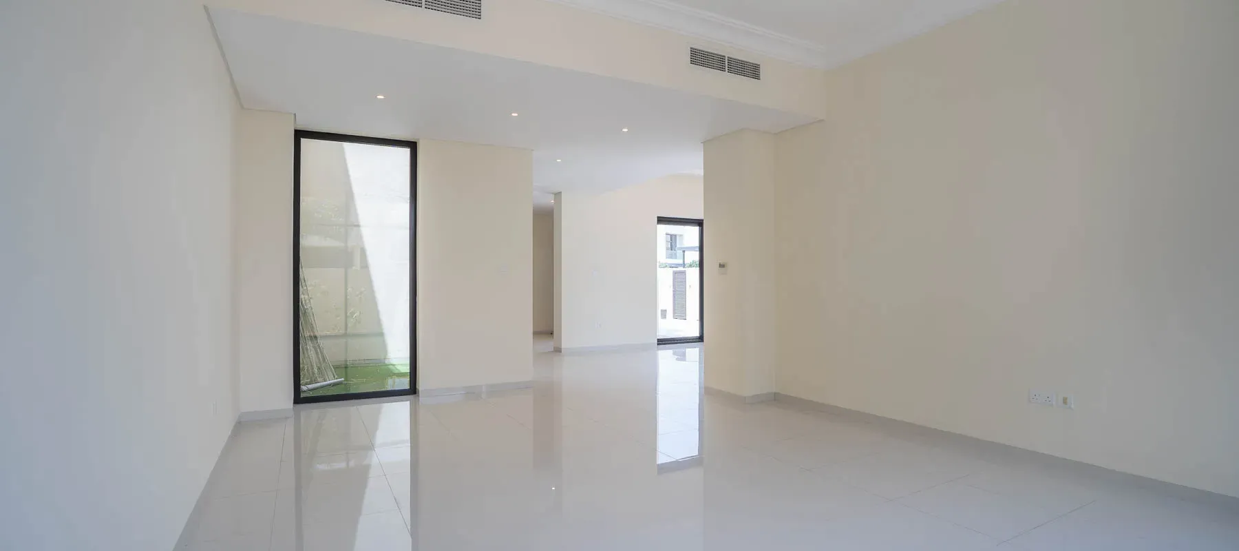 The Turf, DAMAC Hills, Dubai - Exclusive Links