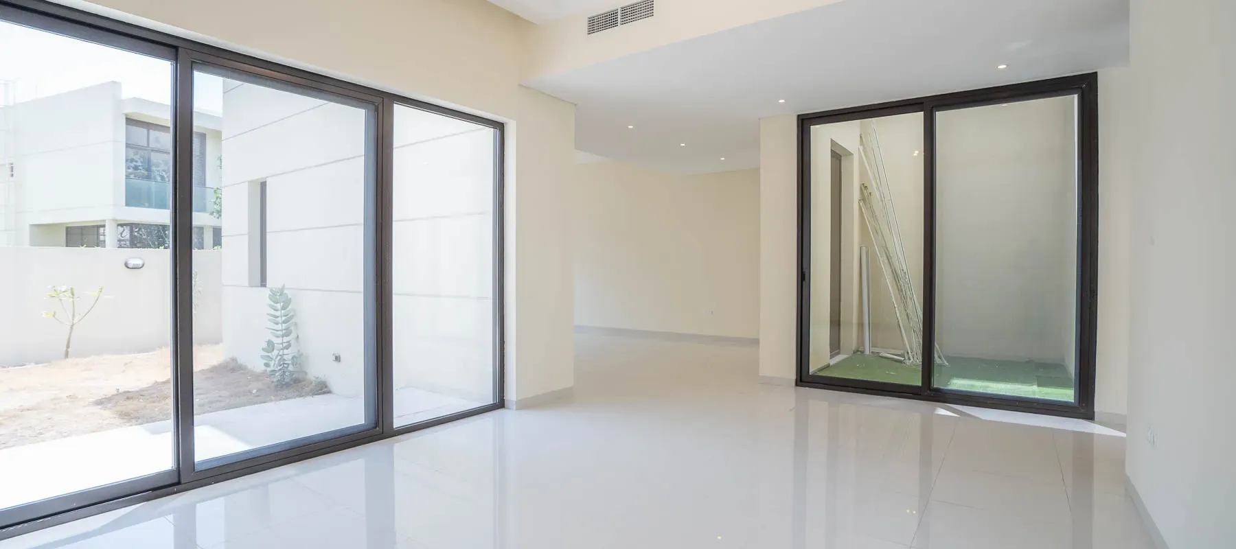 The Turf, DAMAC Hills, Dubai - Exclusive Links