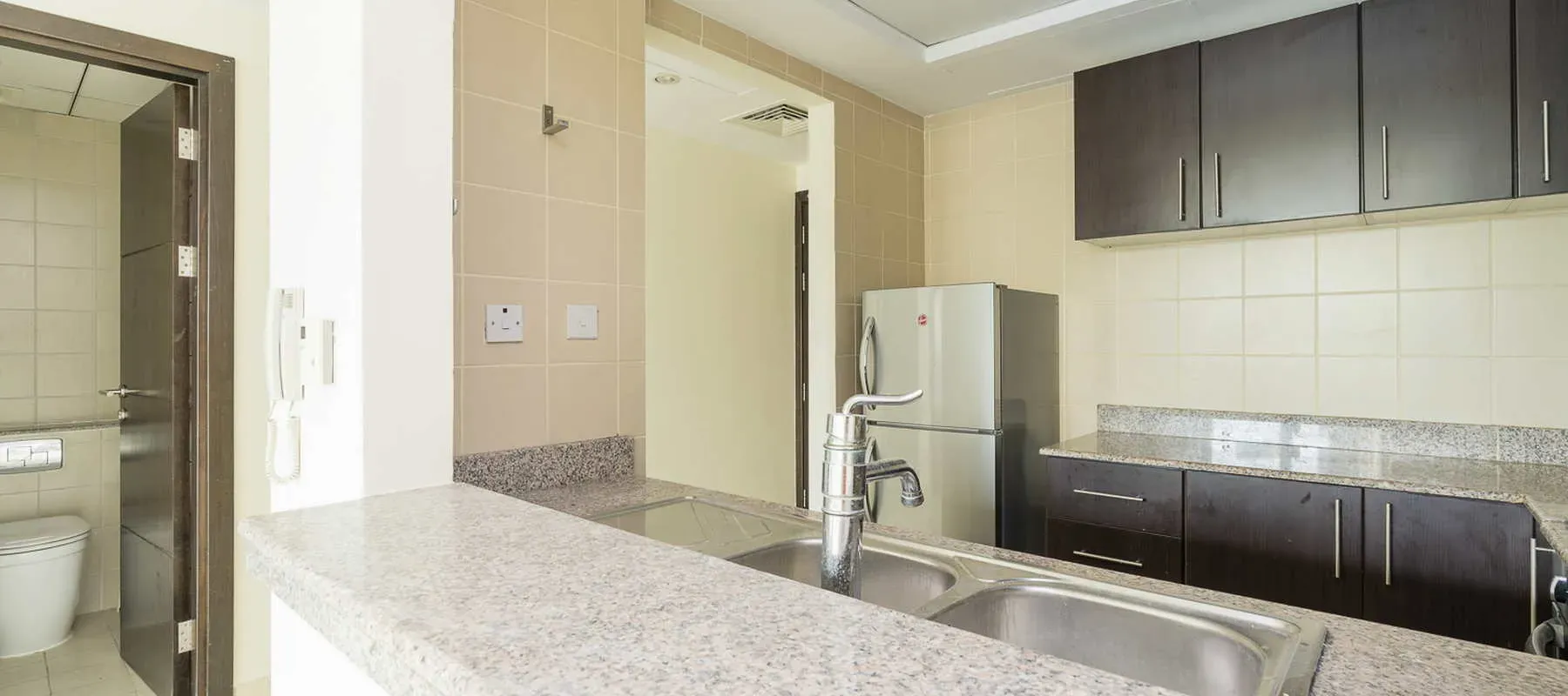The Point, Dubai Marina, Dubai - Exclusive Links