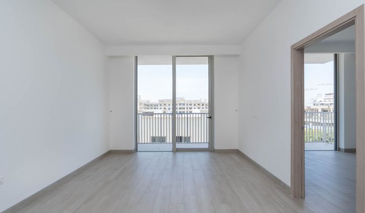 Vacant | Brand New | Study Room | Modern Style - Exclusive Links