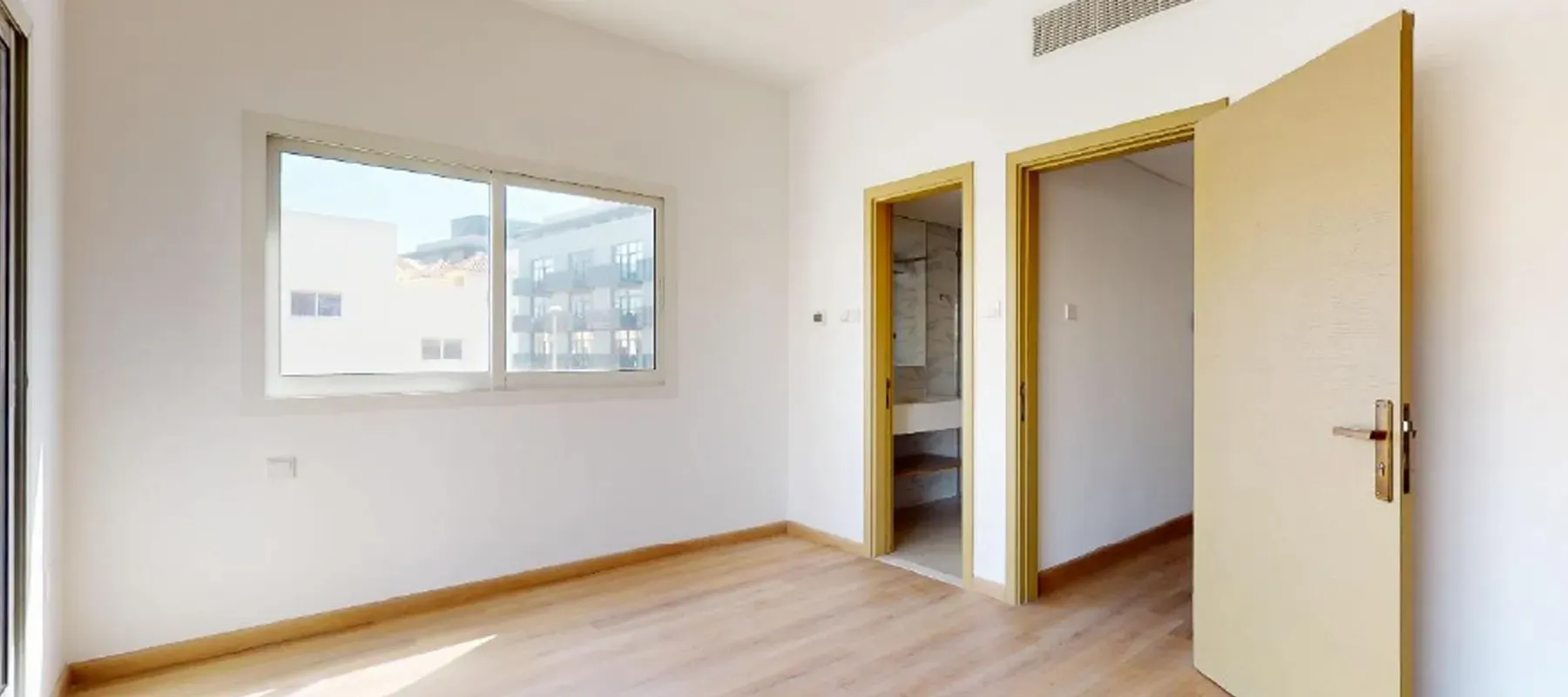 Iris Park, Jumeirah Village Circle, Dubai - Exclusive Links