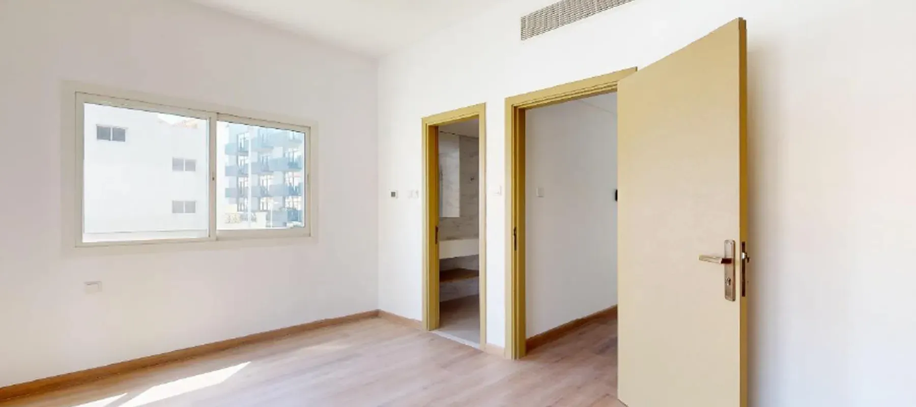 Iris Park, Jumeirah Village Circle, Dubai - Exclusive Links