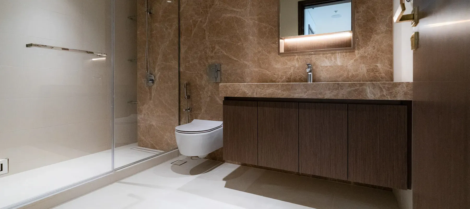 Grand Bleu Tower 1, EMAAR Beachfront, Dubai Harbour, Dubai - Exclusive Links