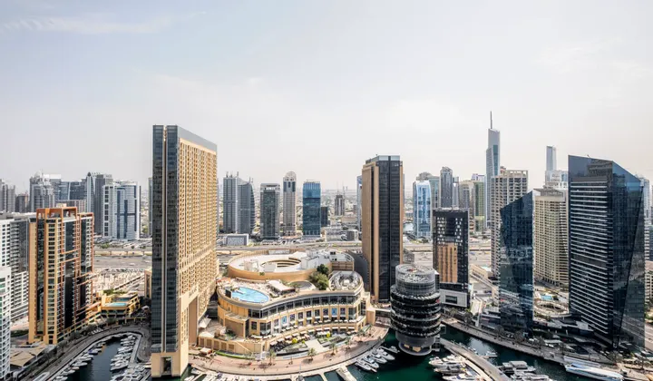 3 bedroom apartment For Sale - Exclusive Links