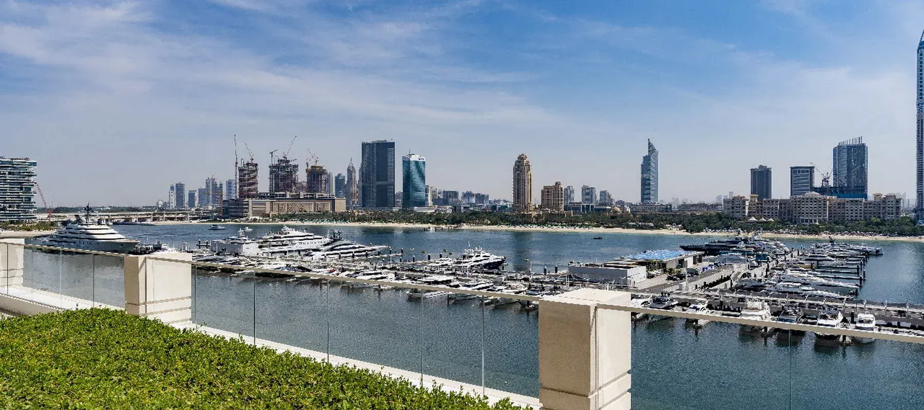 Marina Vista Tower 2, EMAAR Beachfront, Dubai Harbour, Dubai - Exclusive Links