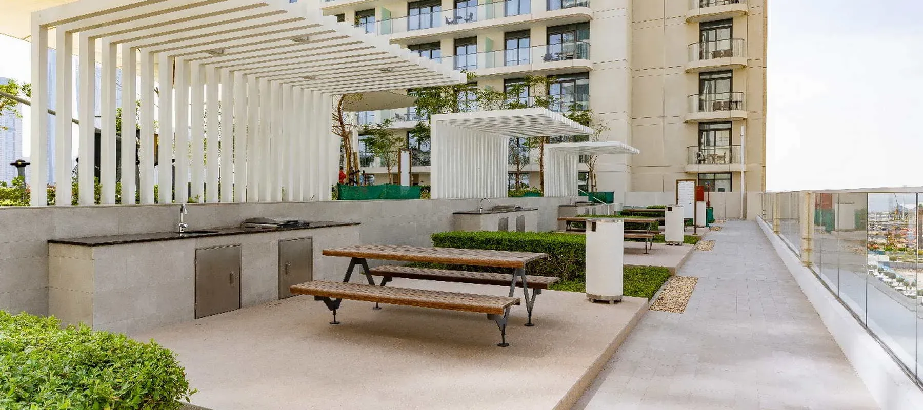 Marina Vista Tower 2, EMAAR Beachfront, Dubai Harbour, Dubai - Exclusive Links