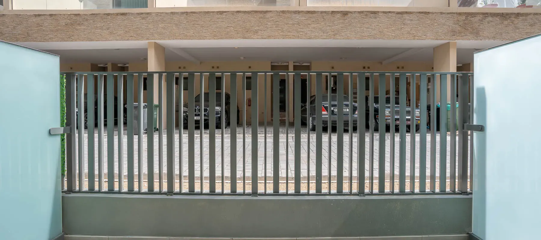 Belgravia Square, Jumeirah Village Circle, Dubai - Exclusive Links