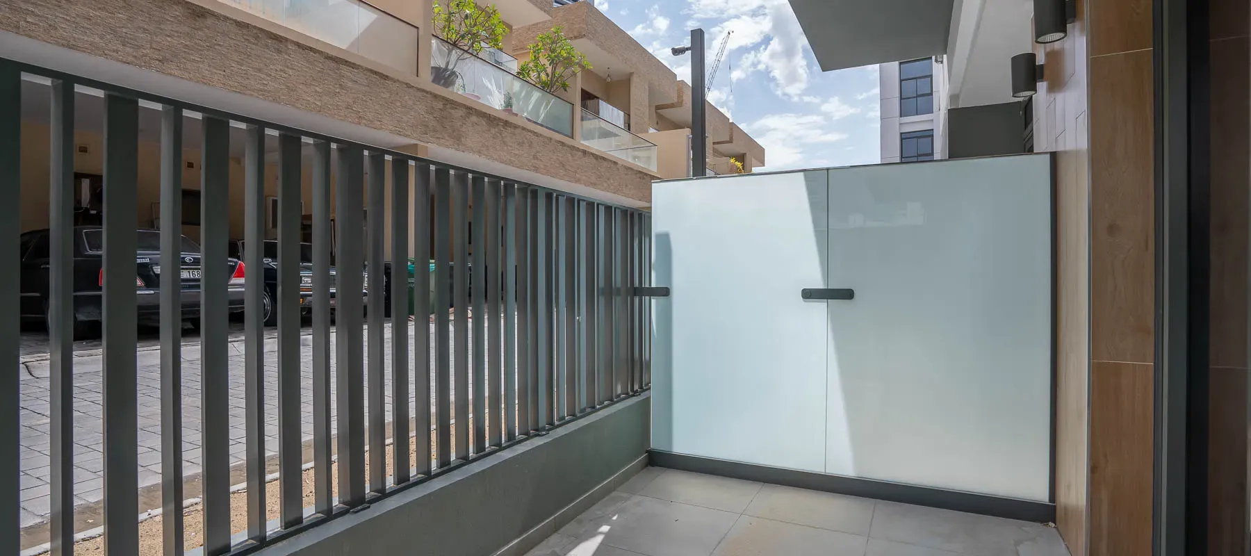 Belgravia Square, Jumeirah Village Circle, Dubai - Exclusive Links