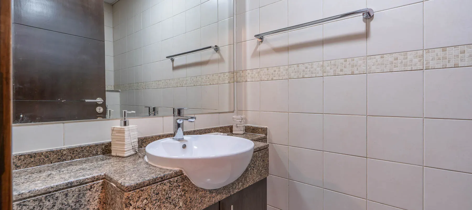 Central Tower, Bay Central, Dubai Marina, Dubai - Exclusive Links