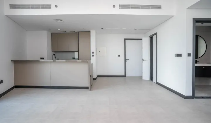 1 bedroom apartment For Sale - Exclusive Links
