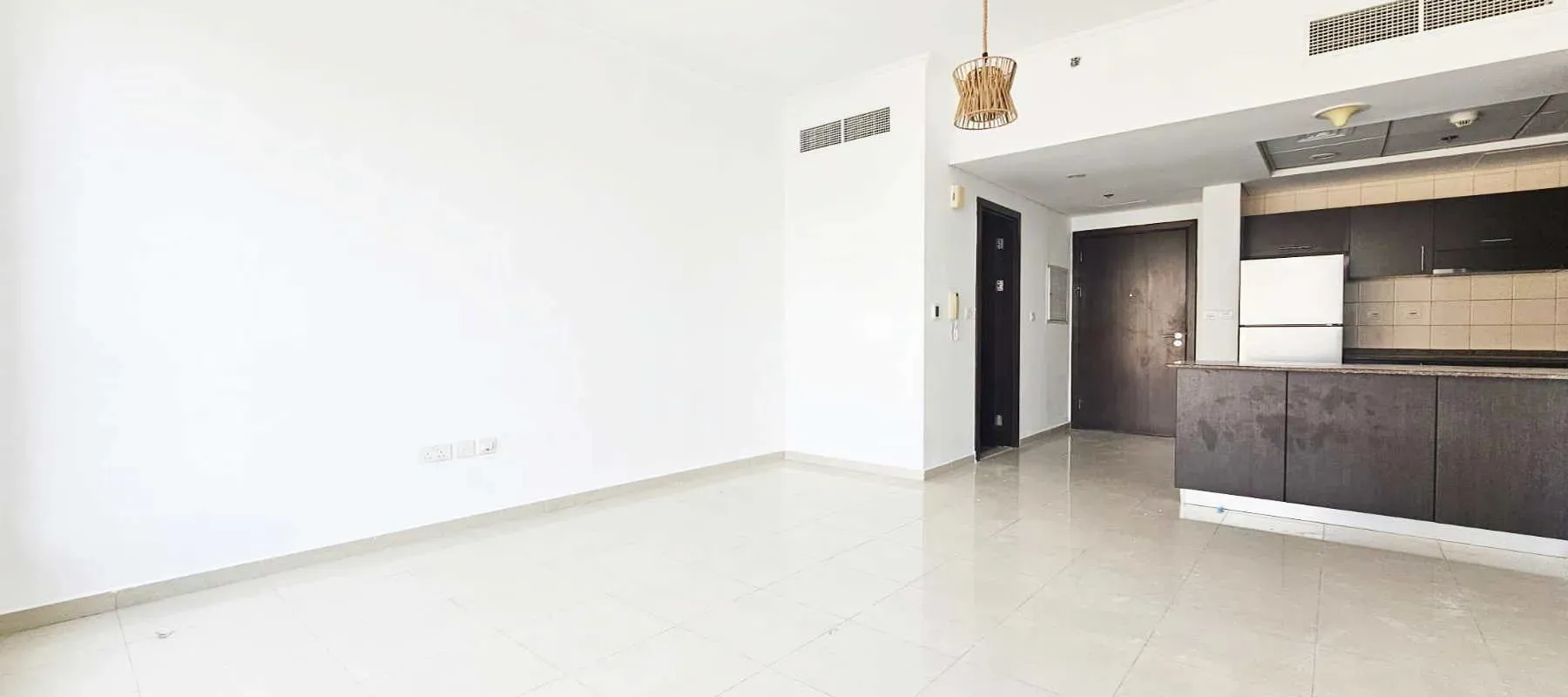 Bay Central West, Bay Central, Dubai Marina, Dubai - Exclusive Links