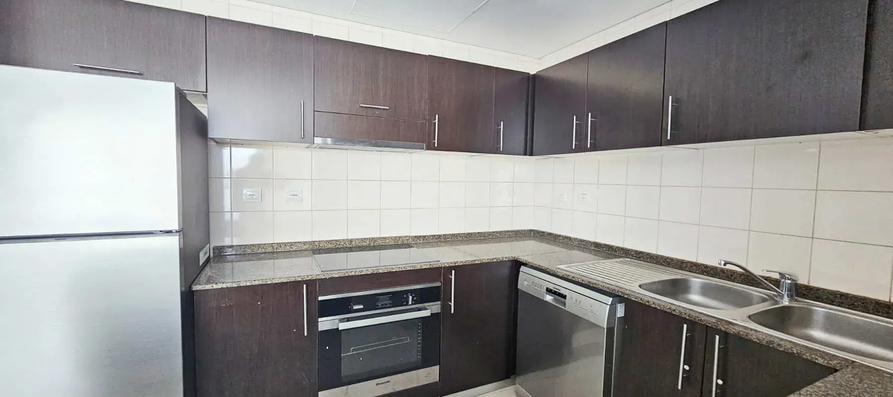 Bay Central West, Bay Central, Dubai Marina, Dubai - Exclusive Links