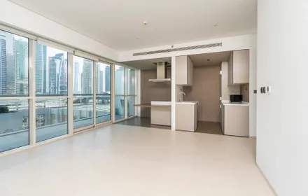 West Avenue Tower, Dubai Marina, Dubai -  Exclusive Links