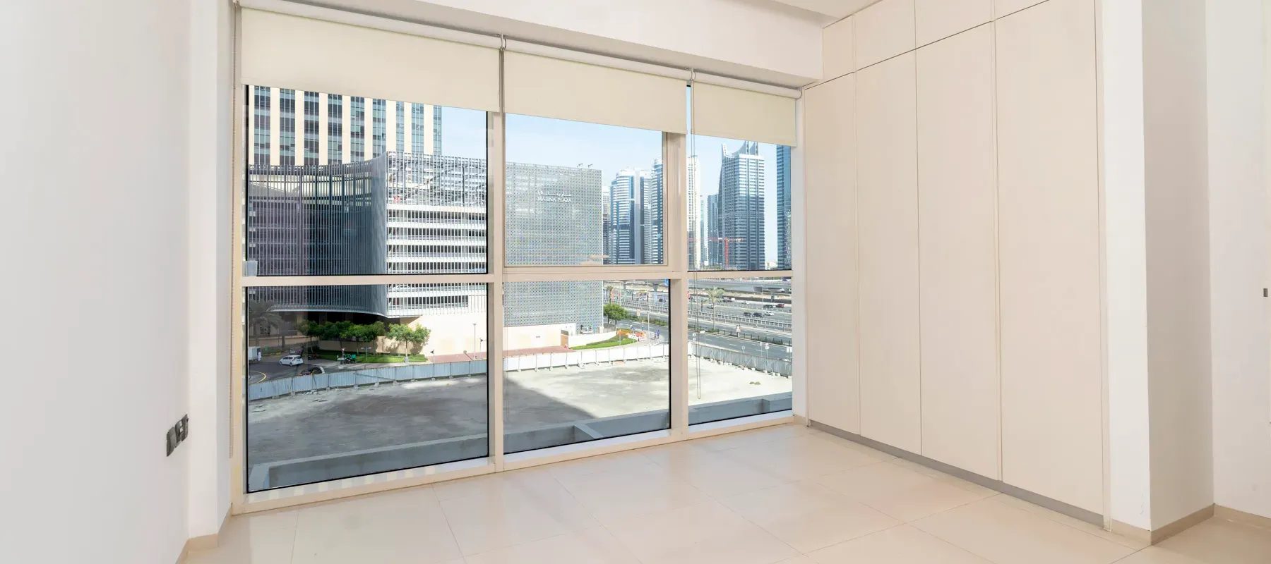 West Avenue Tower, Dubai Marina, Dubai - Exclusive Links