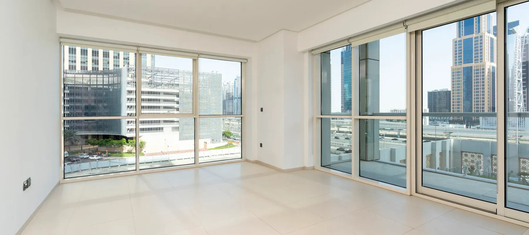 West Avenue Tower, Dubai Marina, Dubai - Exclusive Links