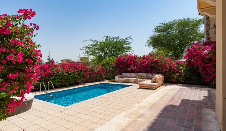 4 bedroom villa To Let - Exclusive Links