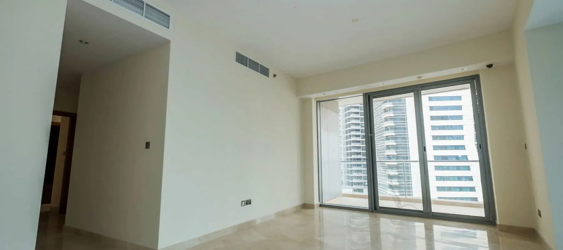 Trident Grand Residence, Dubai Marina, Dubai - Exclusive Links