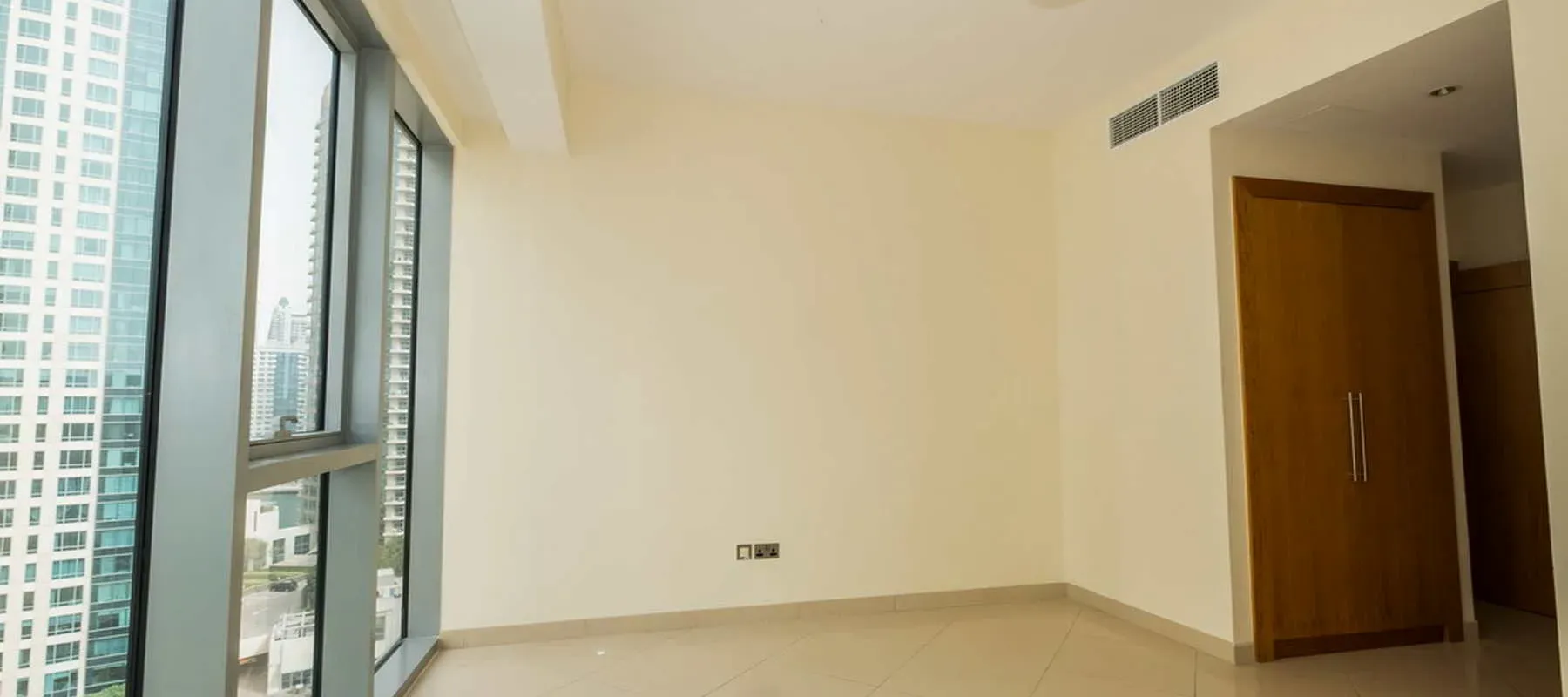 Trident Grand Residence, Dubai Marina, Dubai - Exclusive Links