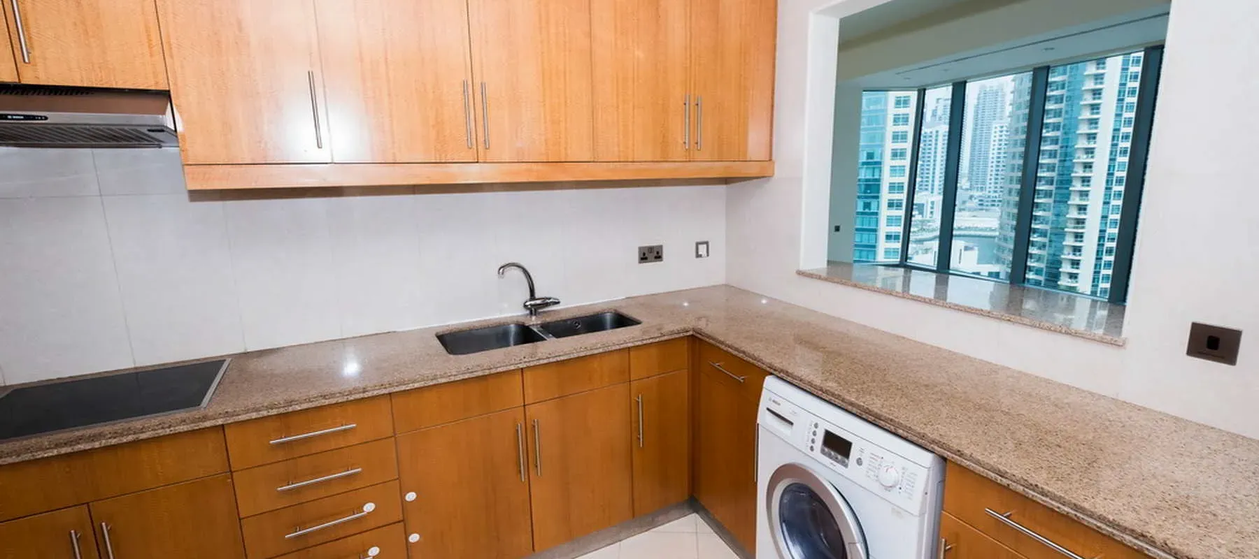 Trident Grand Residence, Dubai Marina, Dubai - Exclusive Links