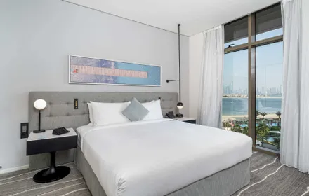 The 8, The Crescent, Palm Jumeirah, Dubai -  Exclusive Links