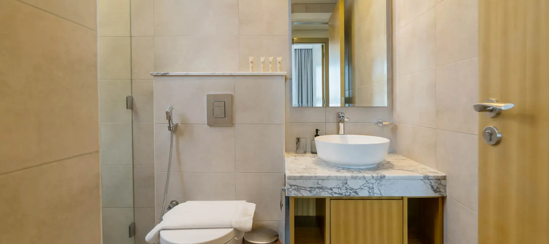 Aykon City Tower C, Aykon City, Business Bay, Dubai - Exclusive Links