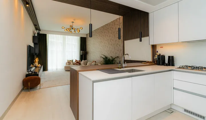 2 bedroom apartment For Sale - Exclusive Links