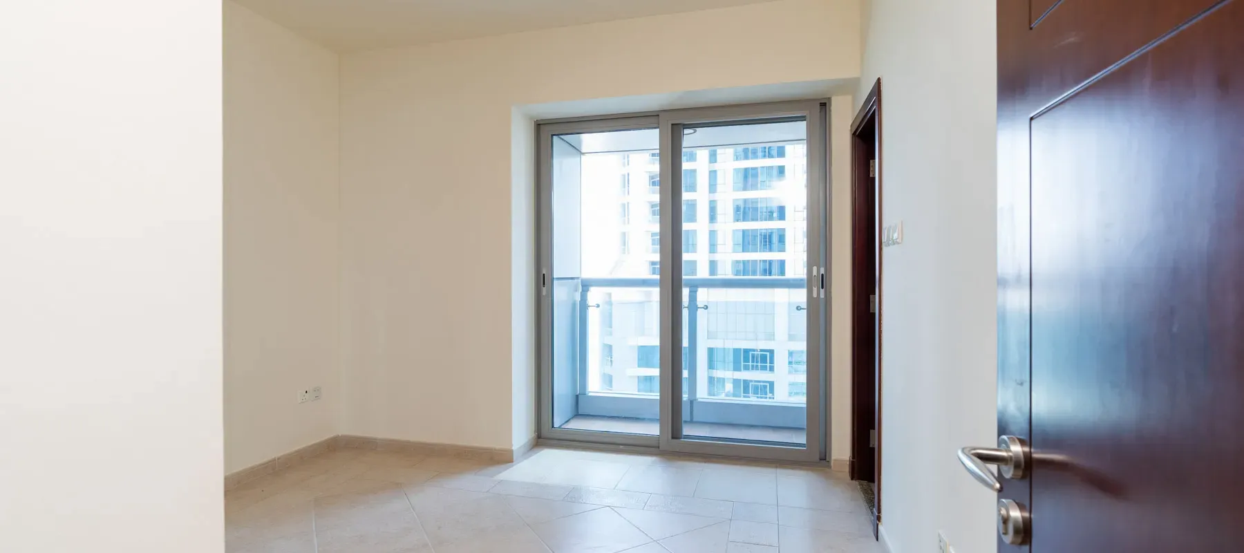 Princess Tower, Dubai Marina, Dubai - Exclusive Links