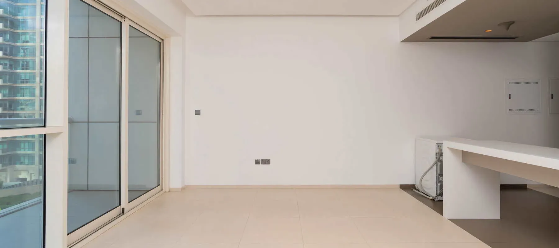 West Avenue Tower, Dubai Marina, Dubai - Exclusive Links
