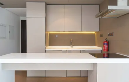 West Avenue Tower, Dubai Marina, Dubai -  Exclusive Links