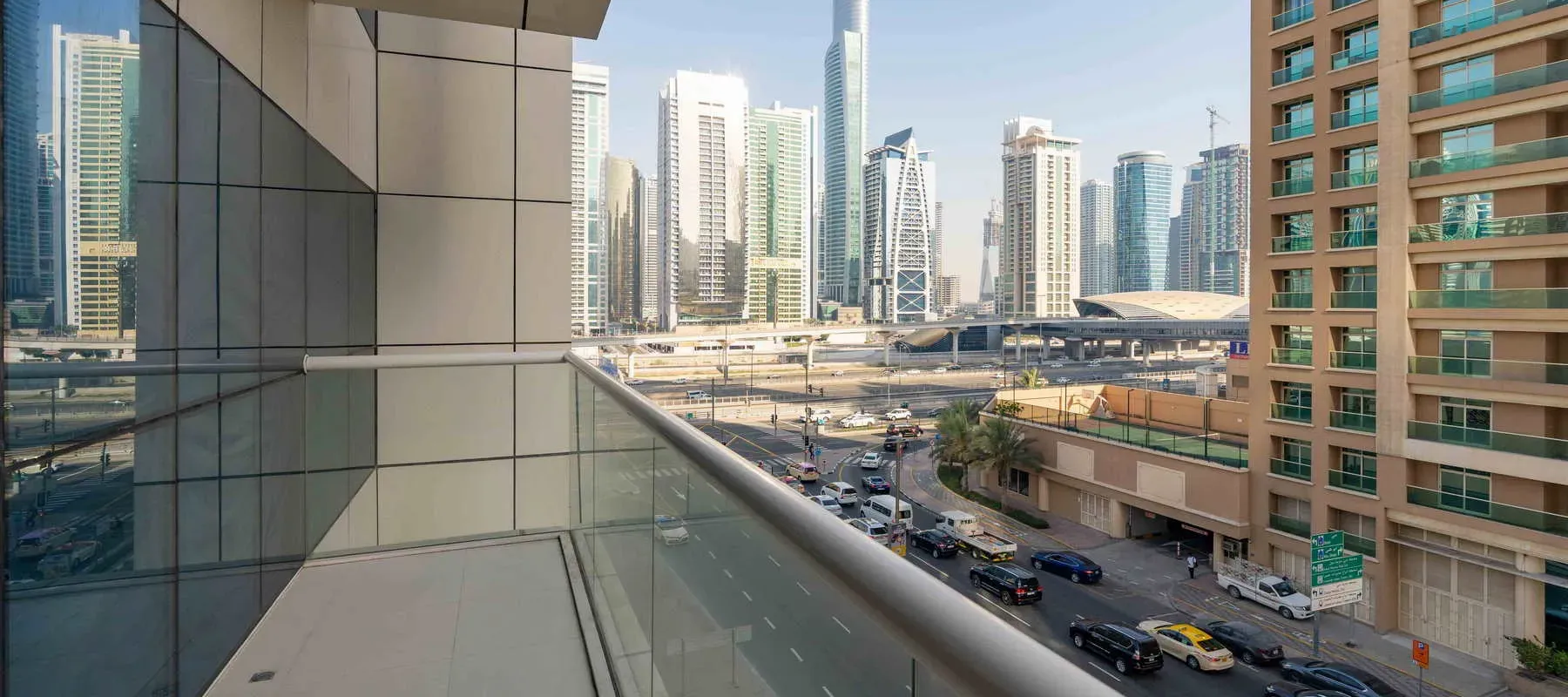 West Avenue Tower, Dubai Marina, Dubai - Exclusive Links