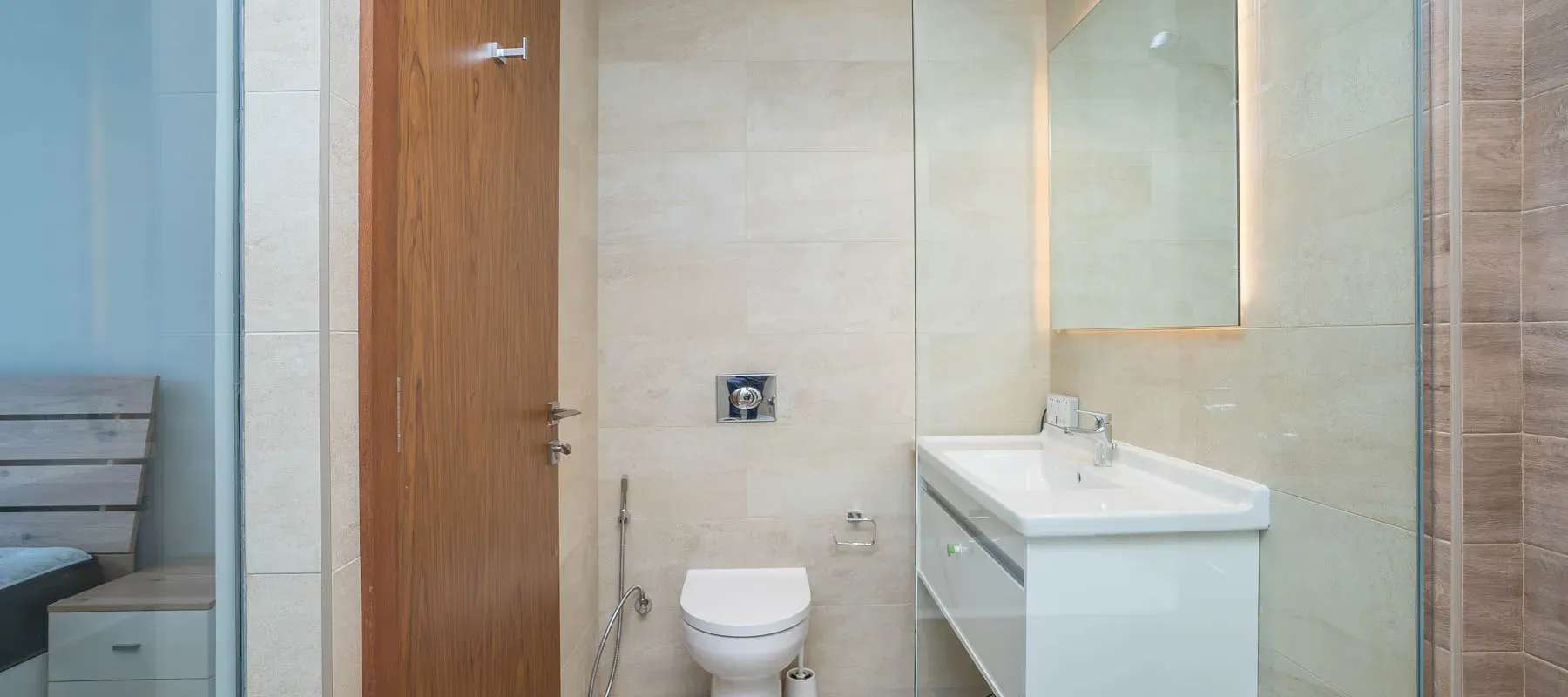 No.9, Dubai Marina, Dubai - Exclusive Links