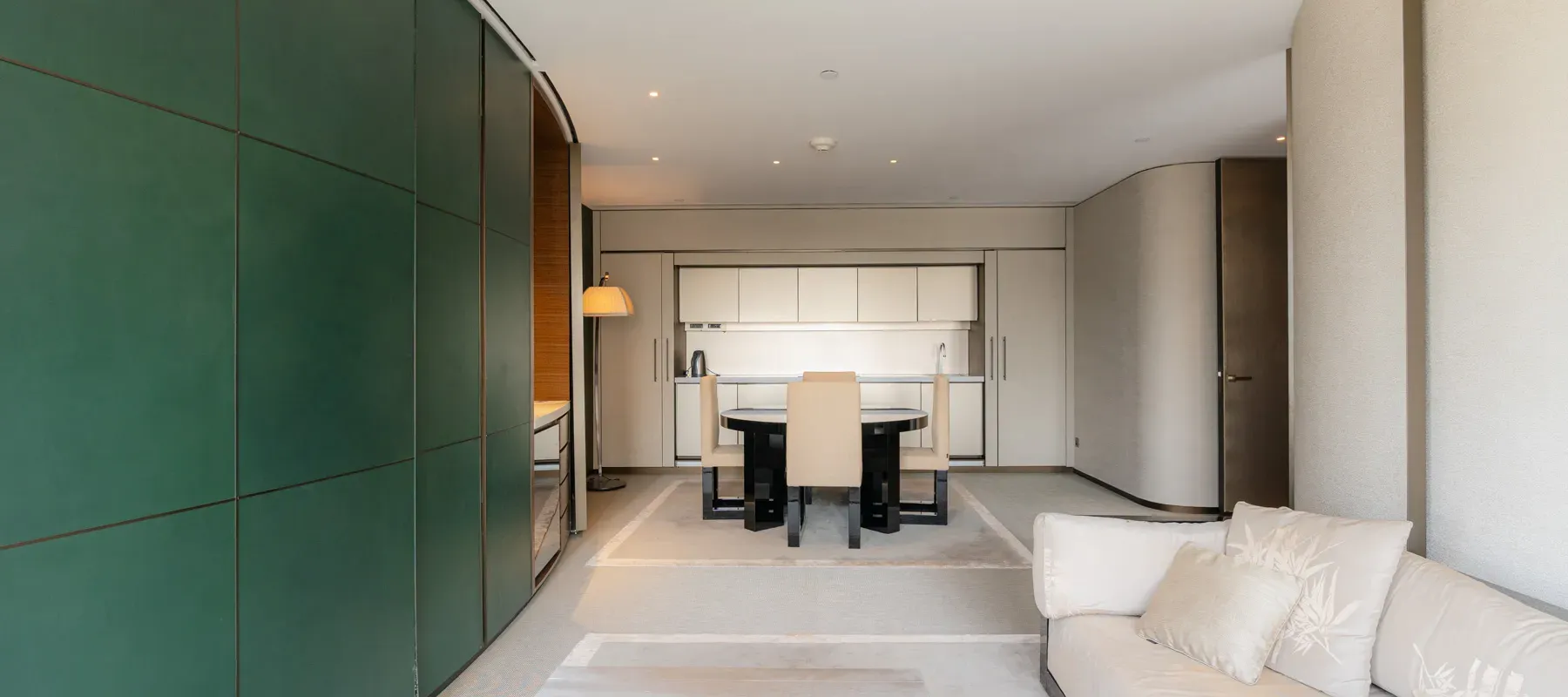 Armani Residence, Burj Khalifa Area, Downtown Dubai, Dubai - Exclusive Links