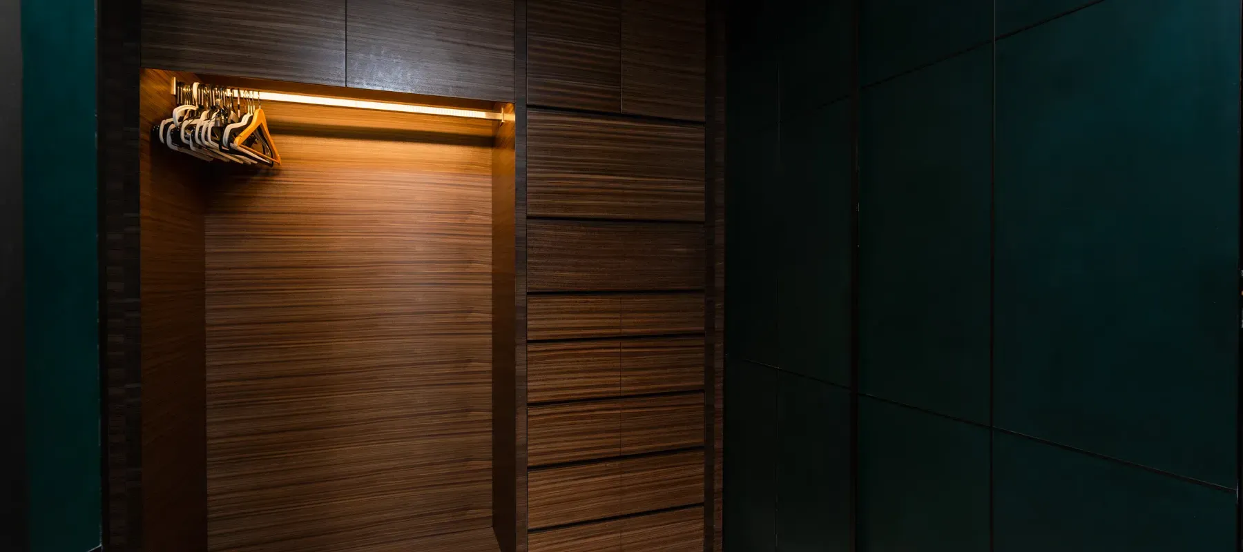 Armani Residence, Burj Khalifa Area, Downtown Dubai, Dubai - Exclusive Links