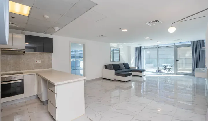 1 bedroom apartment For Sale - Exclusive Links