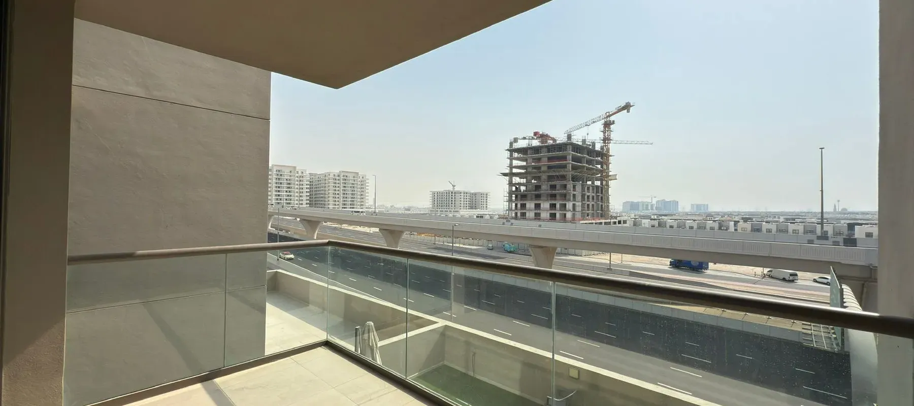 East 40, Al Furjan, Dubai - Exclusive Links